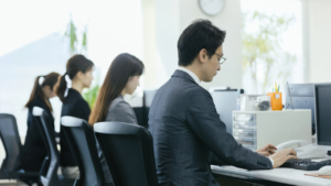 「社員の不祥事に対し「3か月間基本給の10％減給」という処分は可能か」のアイキャッチ画像