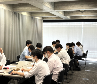 対面での研修のようす